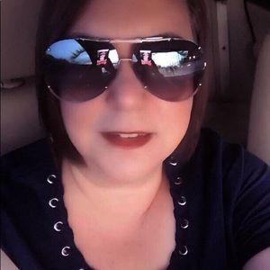 Meet your Posher, Rosemary